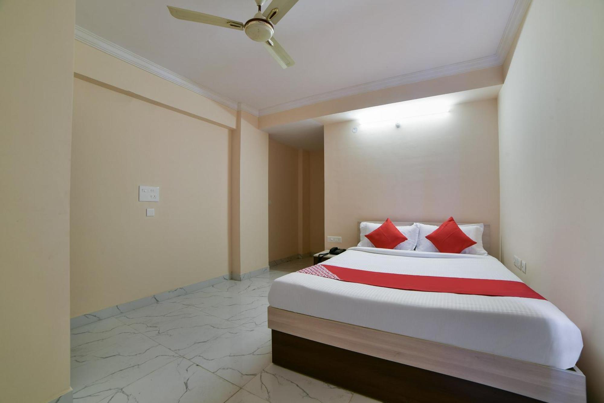 Hotel O Opal Residency Hyderabad Exterior foto