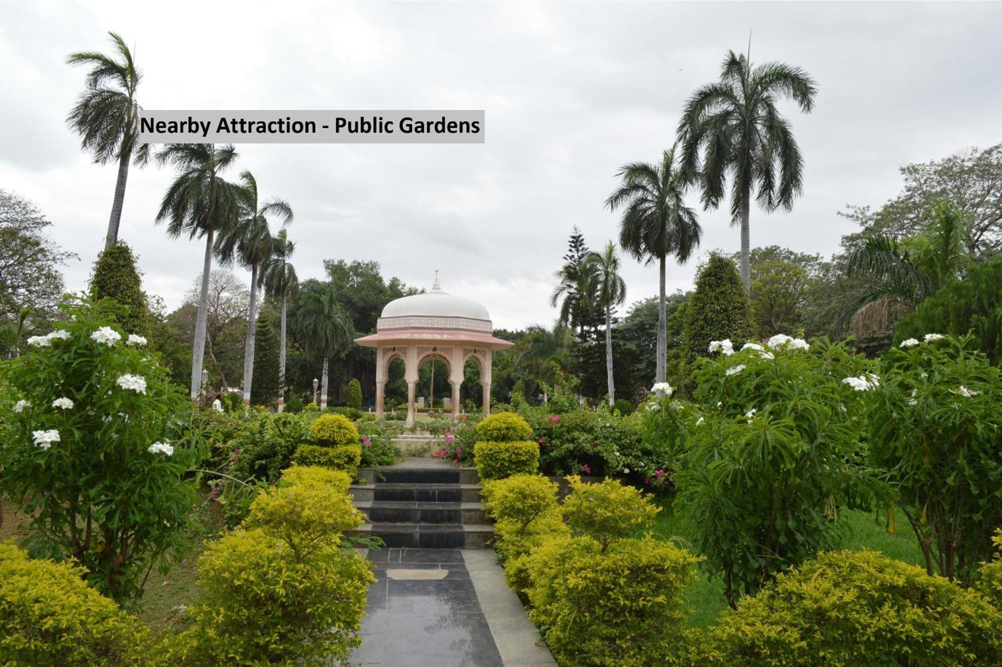Hotel O Opal Residency Hyderabad Exterior foto